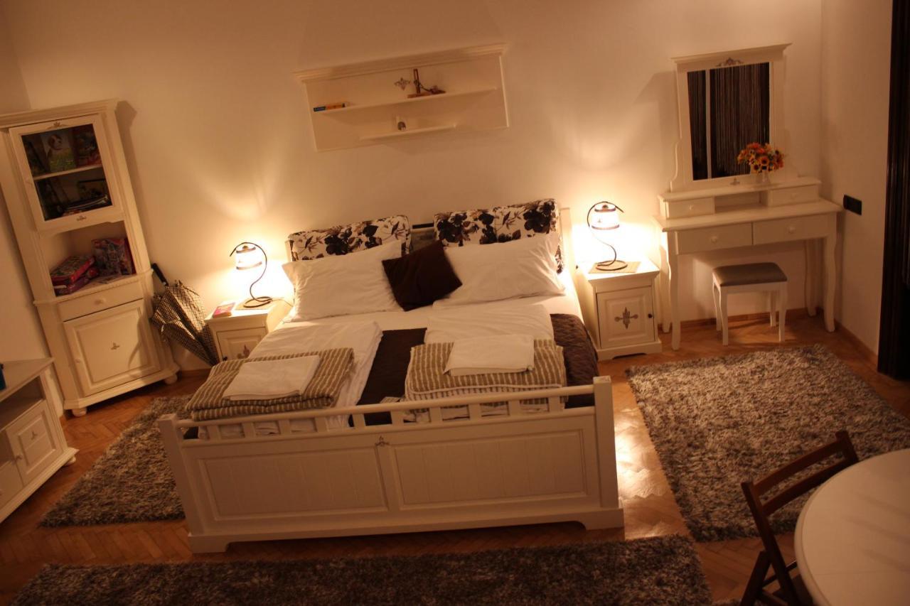 Ella Apartment Timisoara No11 Экстерьер фото